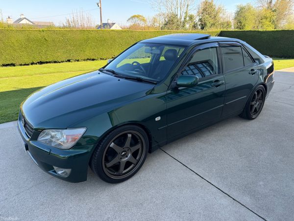 Lexus IS Saloon, Petrol, 2004, Green