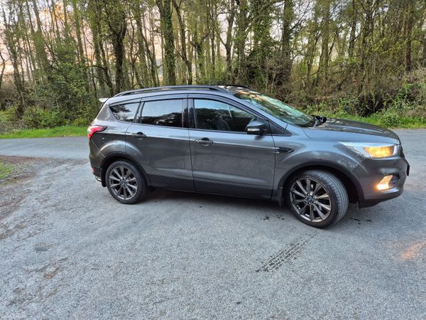 Ford Kuga SUV, Diesel, 2019, Grey