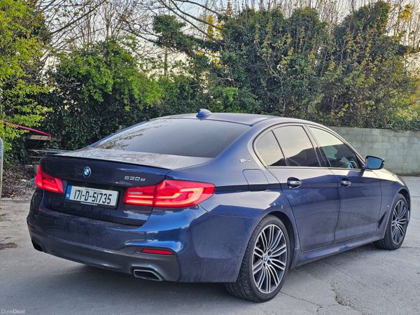 BMW 5-Series Saloon, Petrol Plug-in Hybrid, 2017, Blue