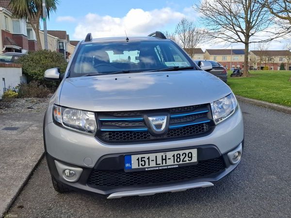Dacia Sandero Stepway Hatchback, Diesel, 2015, Silver