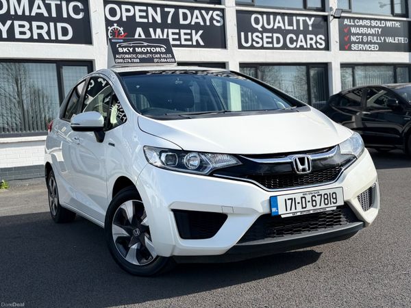 Honda Fit Hatchback, Petrol Hybrid, 2017, White