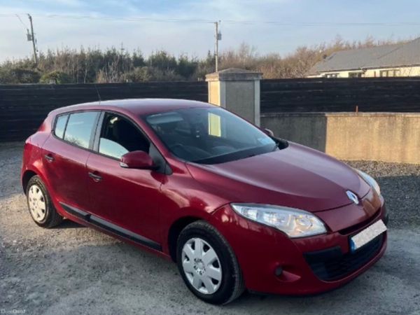 Renault Megane Hatchback, Diesel, 2012, Red
