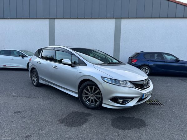 Honda Jade MPV, Petrol Hybrid, 2015, Silver