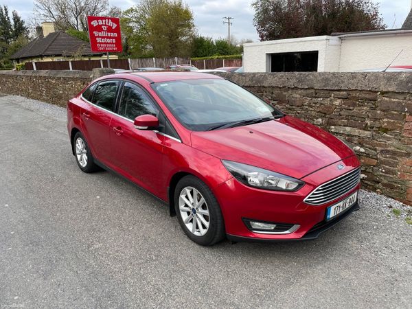 Ford Focus Saloon, Diesel, 2017, Red