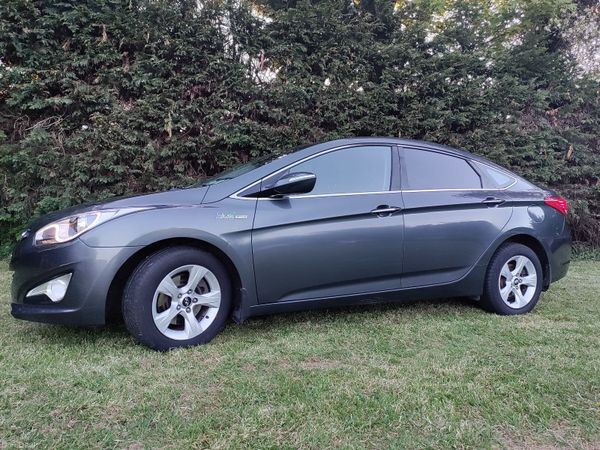 Hyundai i40 Saloon, Diesel, 2013, Grey