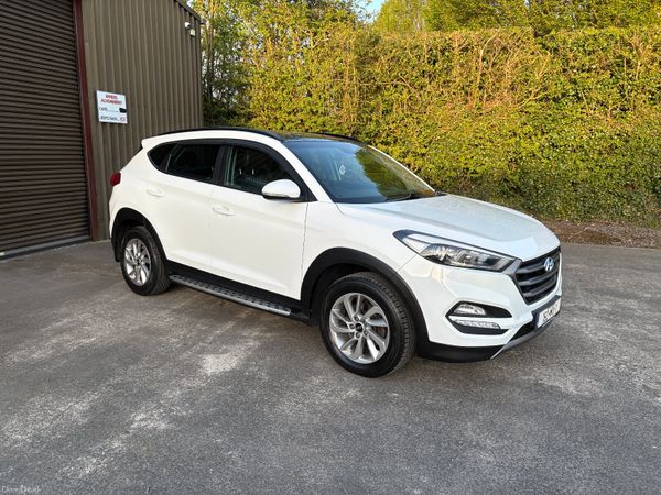 Hyundai Tucson SUV, Diesel, 2016, White