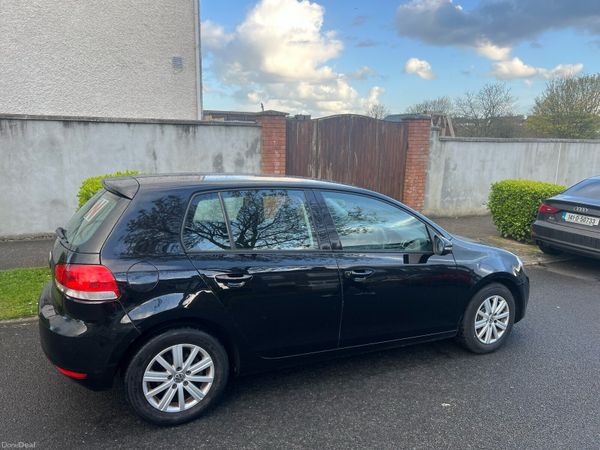 Volkswagen Golf Hatchback, Petrol, 2011, Black