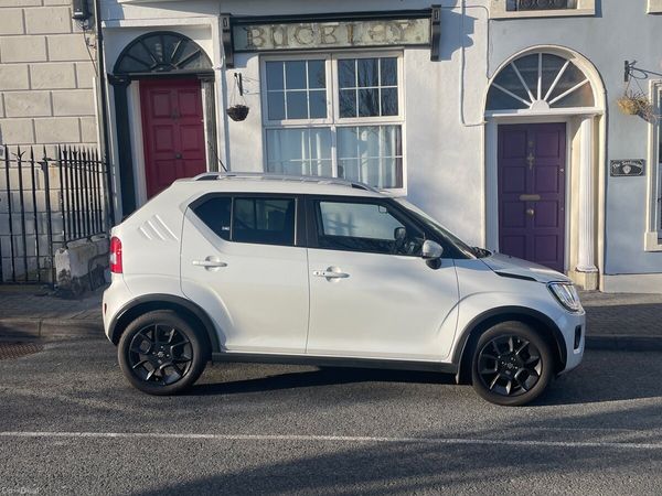 Suzuki Ignis Hatchback, Petrol, 2022, White