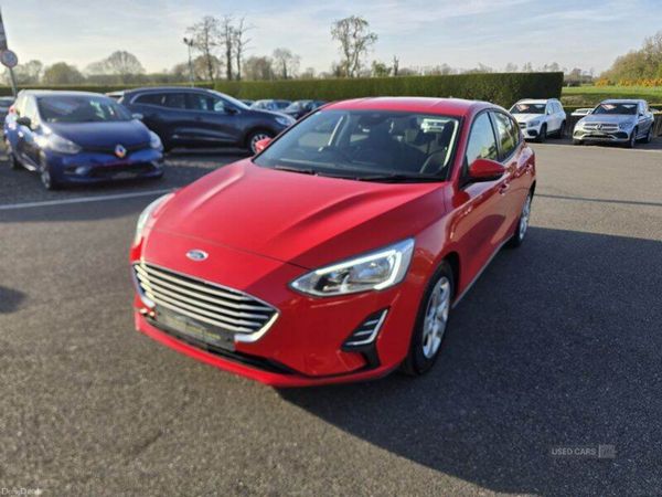 Ford Focus Hatchback, Diesel, 2019, Red