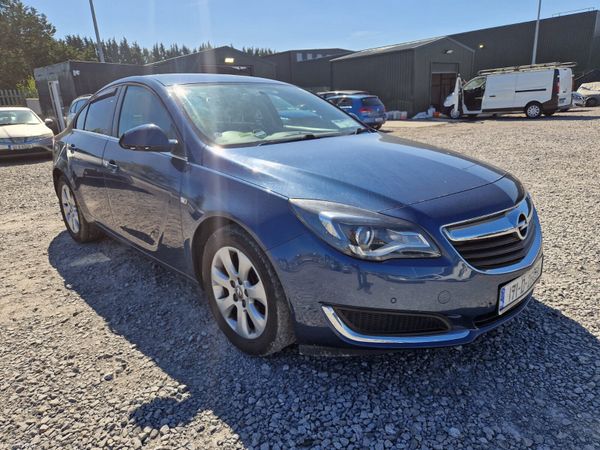 Opel Insignia Saloon, Petrol, 2017, Blue