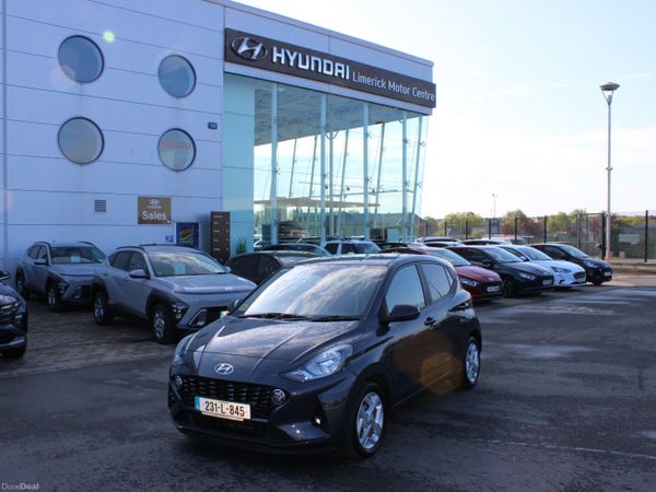 Hyundai i10 Hatchback, Petrol, 2023, Grey
