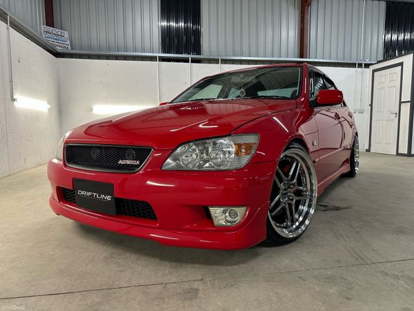 Toyota Altezza Saloon, Petrol, 2002, Red