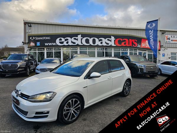 Volkswagen Golf Hatchback, Petrol, 2015, White