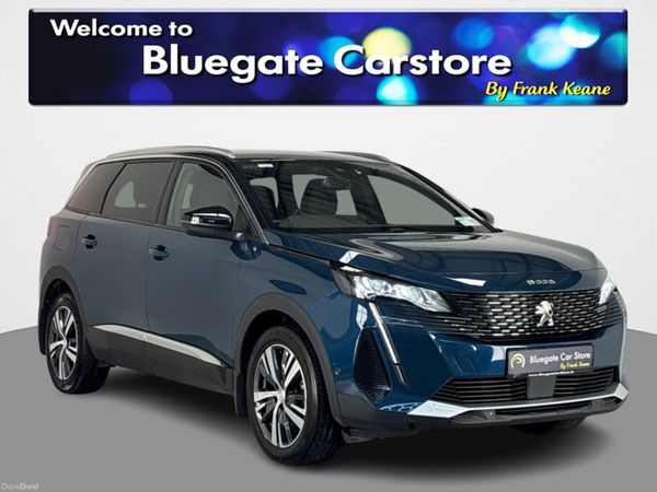 Peugeot 5008 MPV, Diesel, 2024, Blue