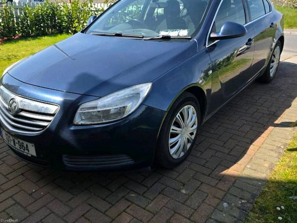 Vauxhall Insignia Hatchback, Diesel, 2013, Blue