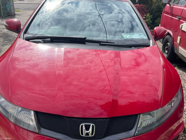 Honda Civic Hatchback, Petrol, 2011, Red