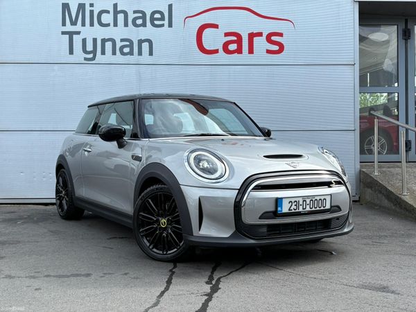 Mini Electric Hatchback, Electric, 2023, Silver