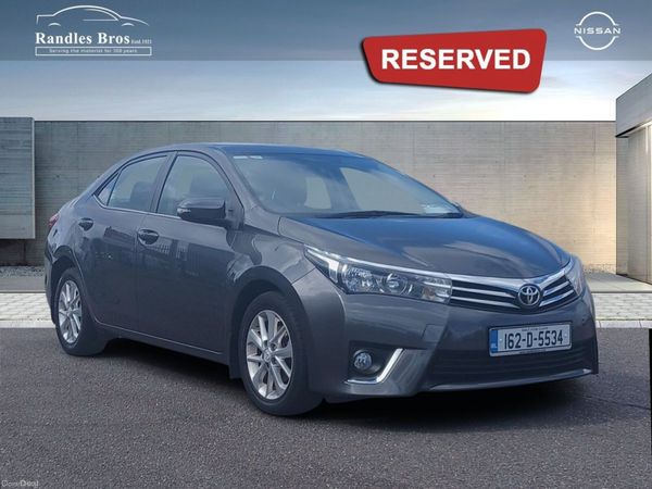 Toyota Corolla Saloon, Diesel, 2016, Grey