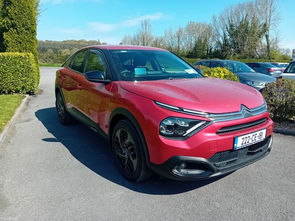 Citroen C4 Hatchback, Diesel, 2022, Red