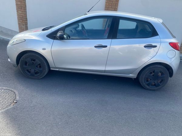 Mazda Mazda2 Hatchback, Petrol, 2008, Grey