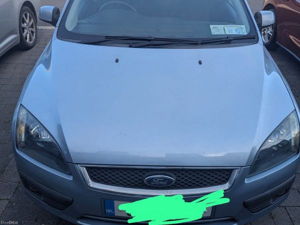 Ford Focus Hatchback, Petrol, 2007, Blue