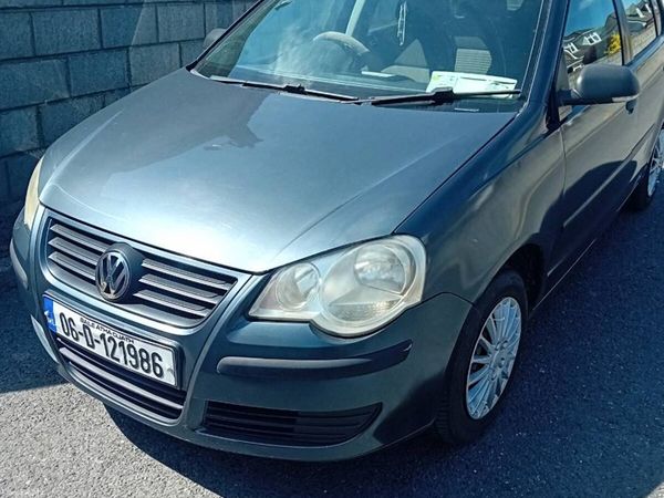 Volkswagen Polo Hatchback, Petrol, 2006, Grey