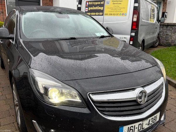 Vauxhall Insignia Hatchback, Diesel, 2016, Black