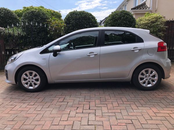 Kia Rio Hatchback, Petrol, 2015, Silver