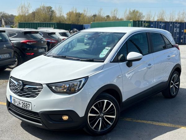 Vauxhall Crossland X Hatchback, Diesel, 2019, White