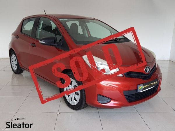 Toyota Yaris MPV, Petrol, 2012, Red