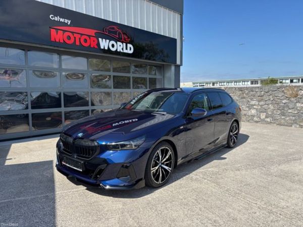 BMW 5-Series Estate, Petrol Plug-in Hybrid, 2025, Blue