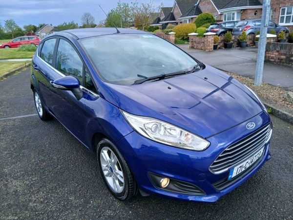 Ford Fiesta Hatchback, Petrol, 2017, Blue