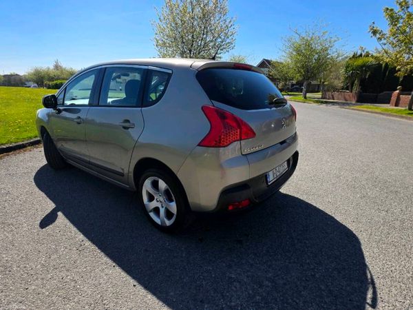 Peugeot 3008 MPV, Diesel, 2011, Grey
