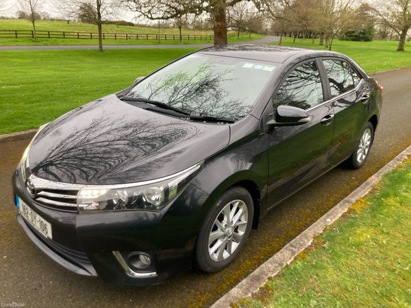 Toyota Corolla Saloon, Diesel, 2016, Black