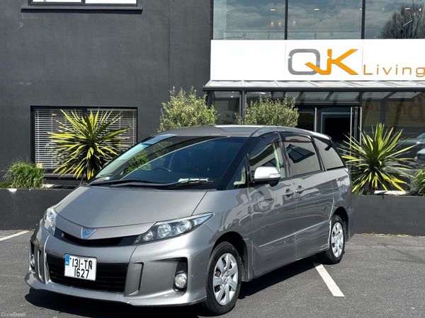 Toyota Estima MPV, Petrol, 2013, Silver