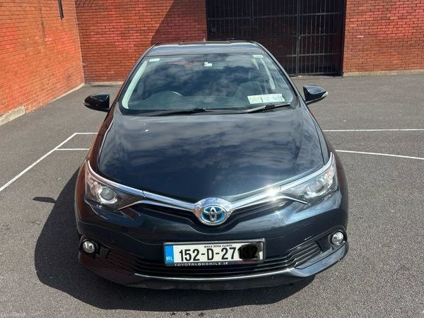 Toyota Auris Hatchback, Petrol Hybrid, 2015, Grey