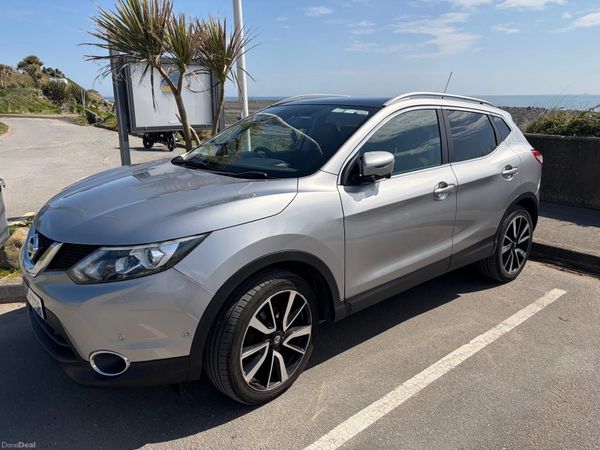 Nissan Qashqai SUV, Diesel, 2017, Silver