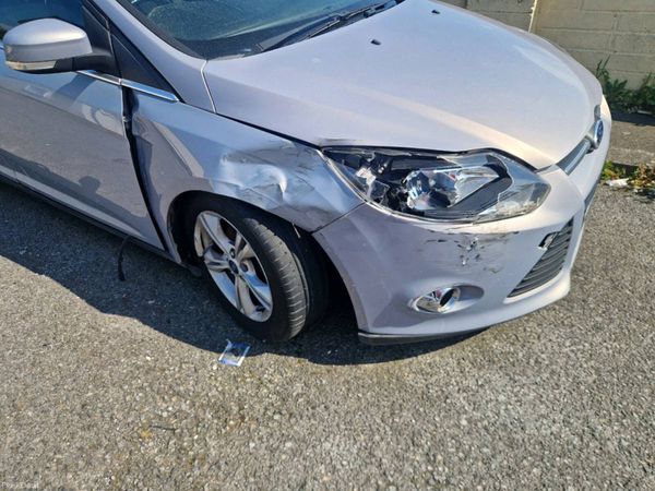 Ford Focus Hatchback, Diesel, 2013, Grey