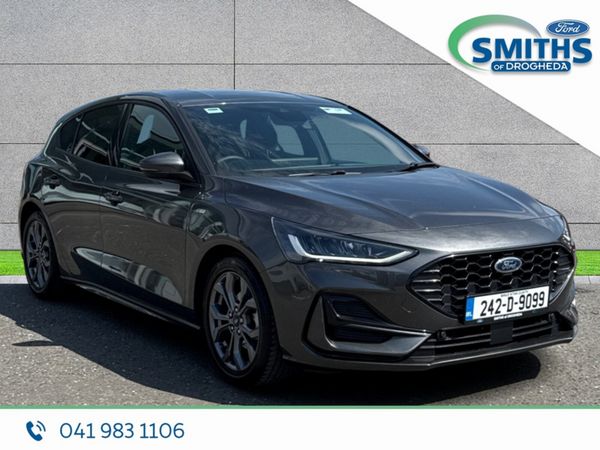 Ford Focus Hatchback, Petrol, 2024, Grey