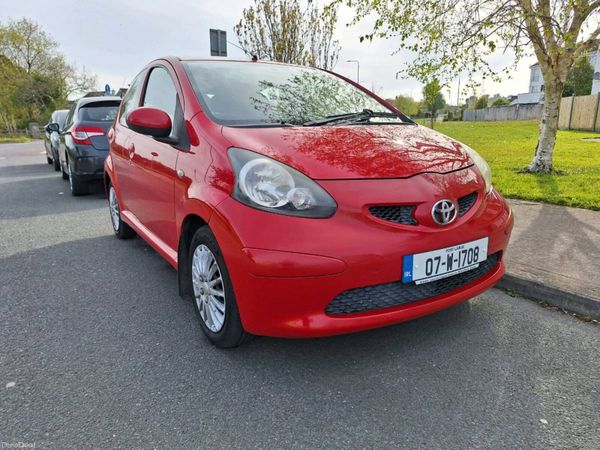 Toyota Aygo Hatchback, Petrol, 2007, Red