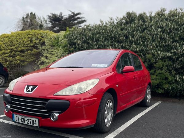 Peugeot 307 Hatchback, Petrol, 2007, Red