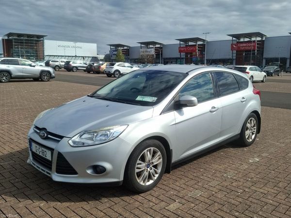 Ford Focus Hatchback, Diesel, 2012, Silver