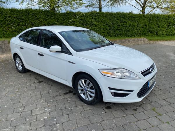 Ford Mondeo Hatchback, Diesel, 2014, White