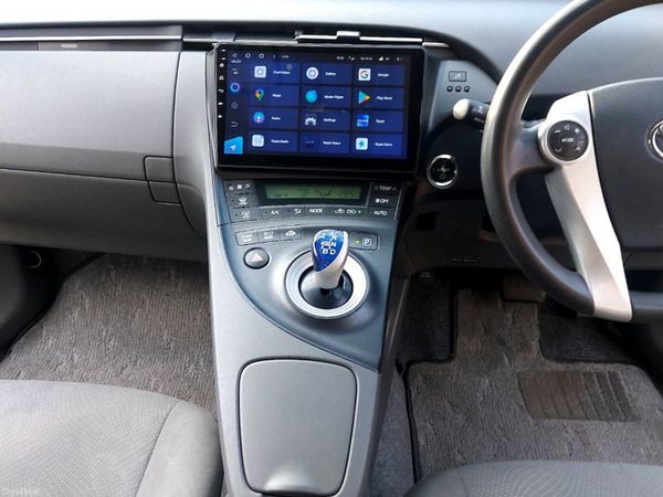 Toyota Prius Hatchback, Petrol Hybrid, 2011, Silver