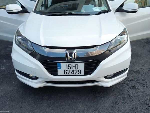 Honda Vezel Estate, Petrol Hybrid, 2015, White