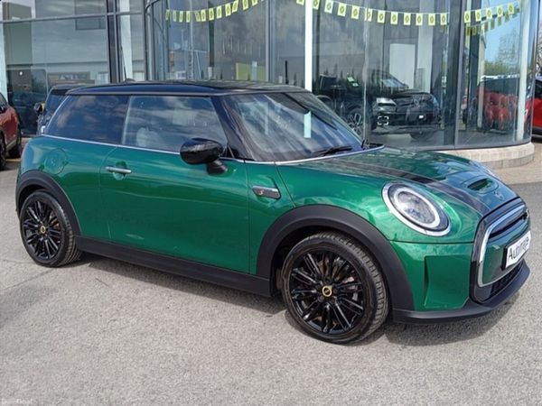 Mini Cooper Hatchback, Electric, 2023, Green