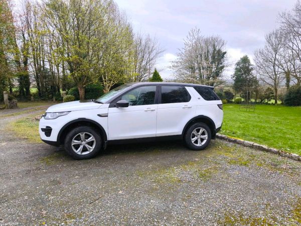 Land Rover Discovery Sport SUV, Diesel, 2015, White