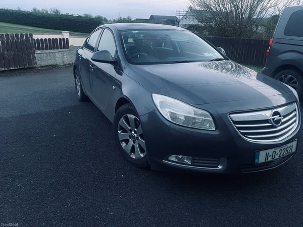 Opel Insignia Saloon, Diesel, 2011, Grey