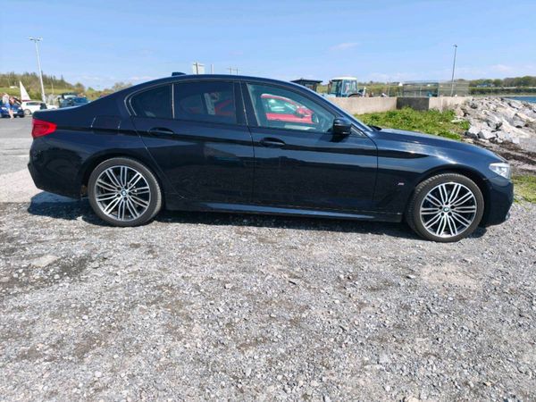 BMW 5-Series Saloon, Petrol Plug-in Hybrid, 2020, Black