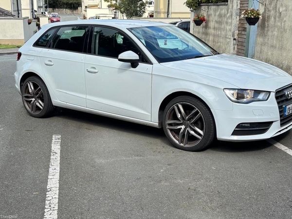 Audi A3 Hatchback, Diesel, 2013, White